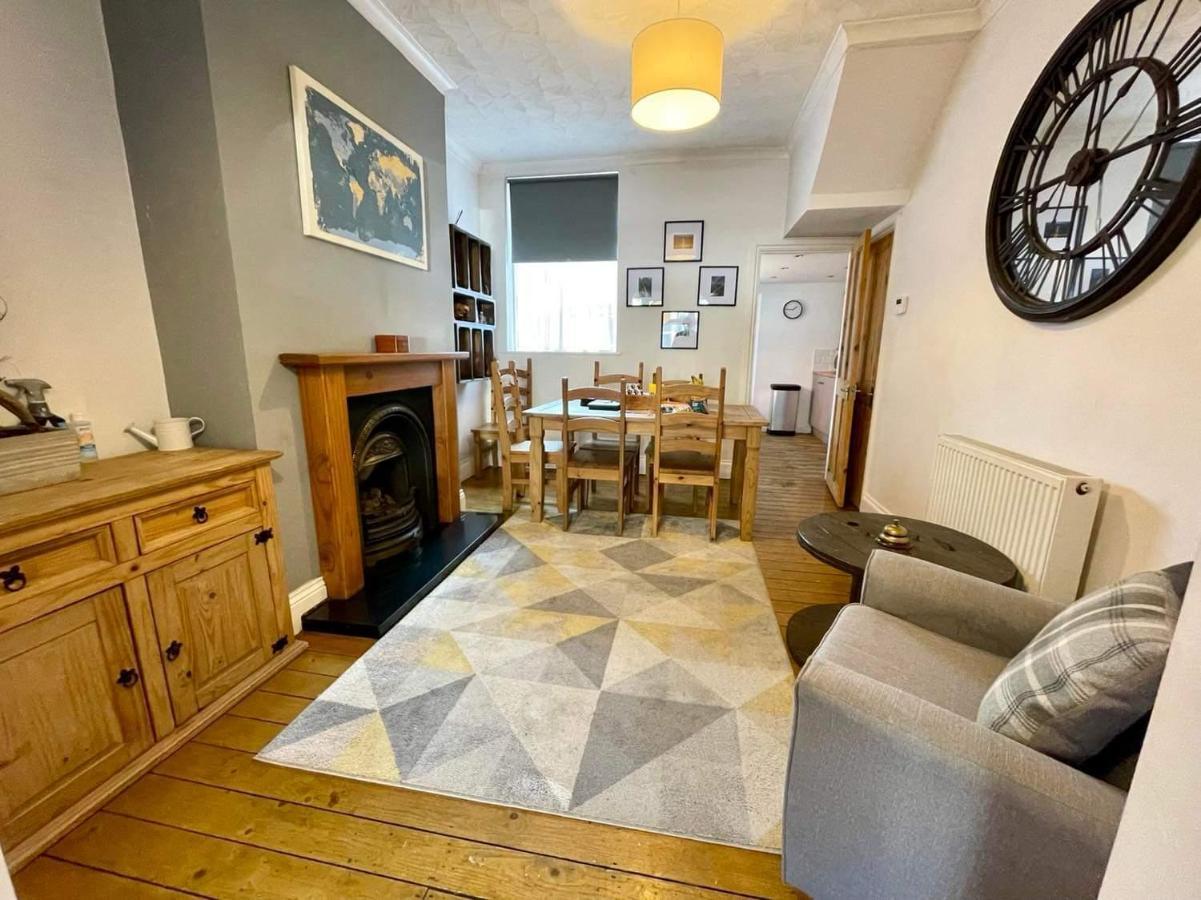 Spacious 3 Bedroom Retreat For Professionals Kingston upon Hull Exterior foto